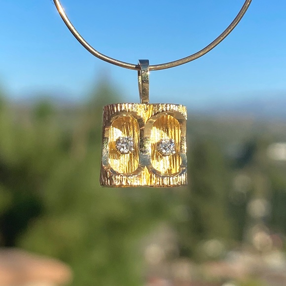 14K Real Yellow Gold Bark Finish Set with Genuine Diamonds Pendant - Picture 7 of 12